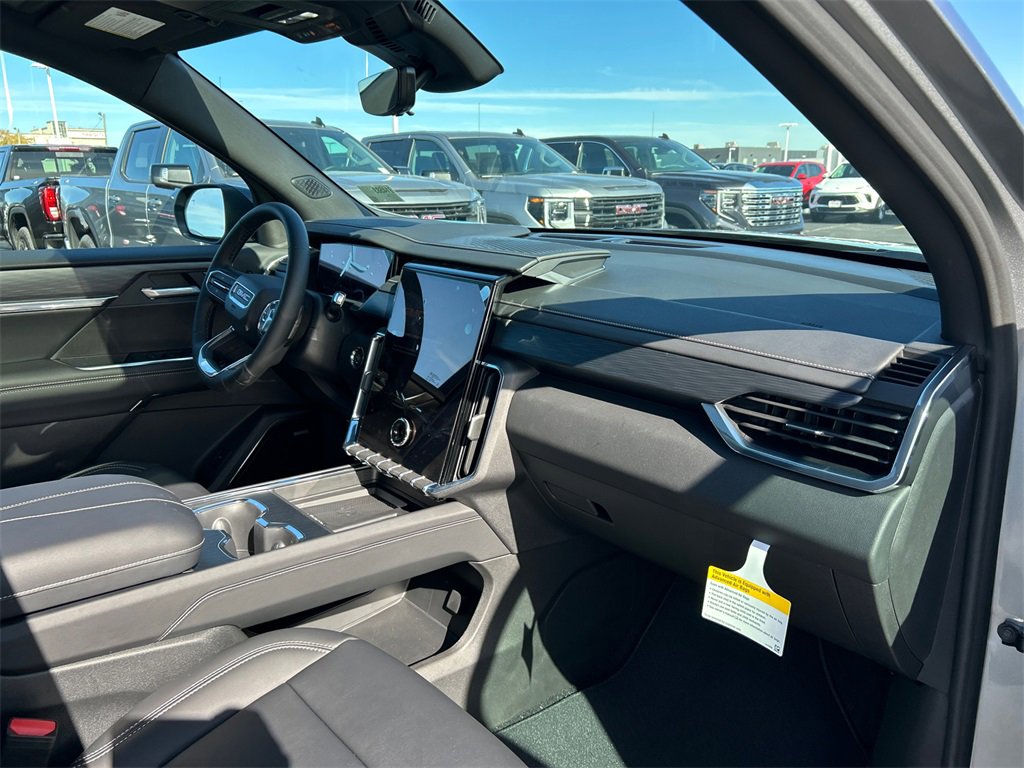 2026 GMC ACADIA - Image 36