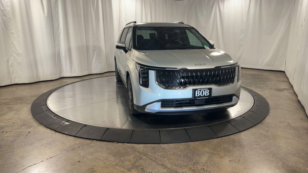 2026 Kia Carnival EX photo 4