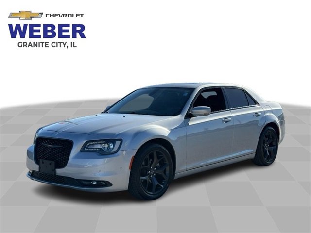 2022 Chrysler 300 S's photo