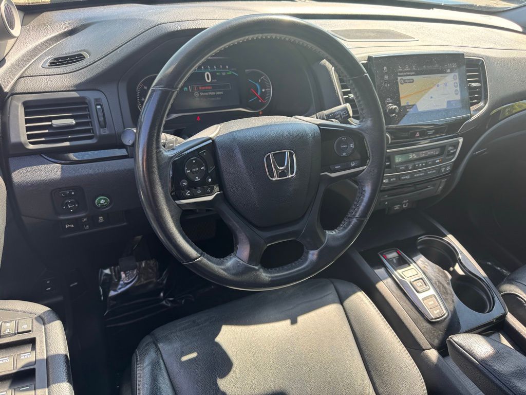 2019 Honda Pilot Touring photo 19