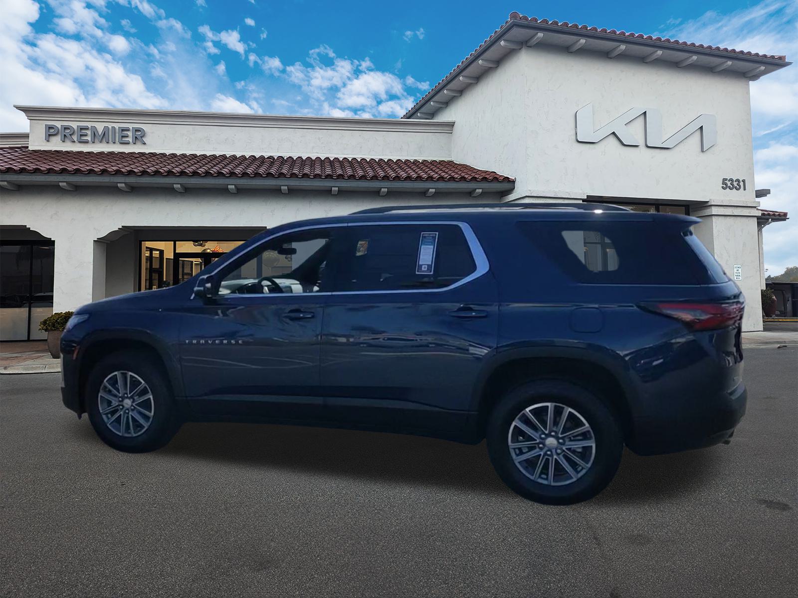 2022 Chevrolet Traverse photo 5