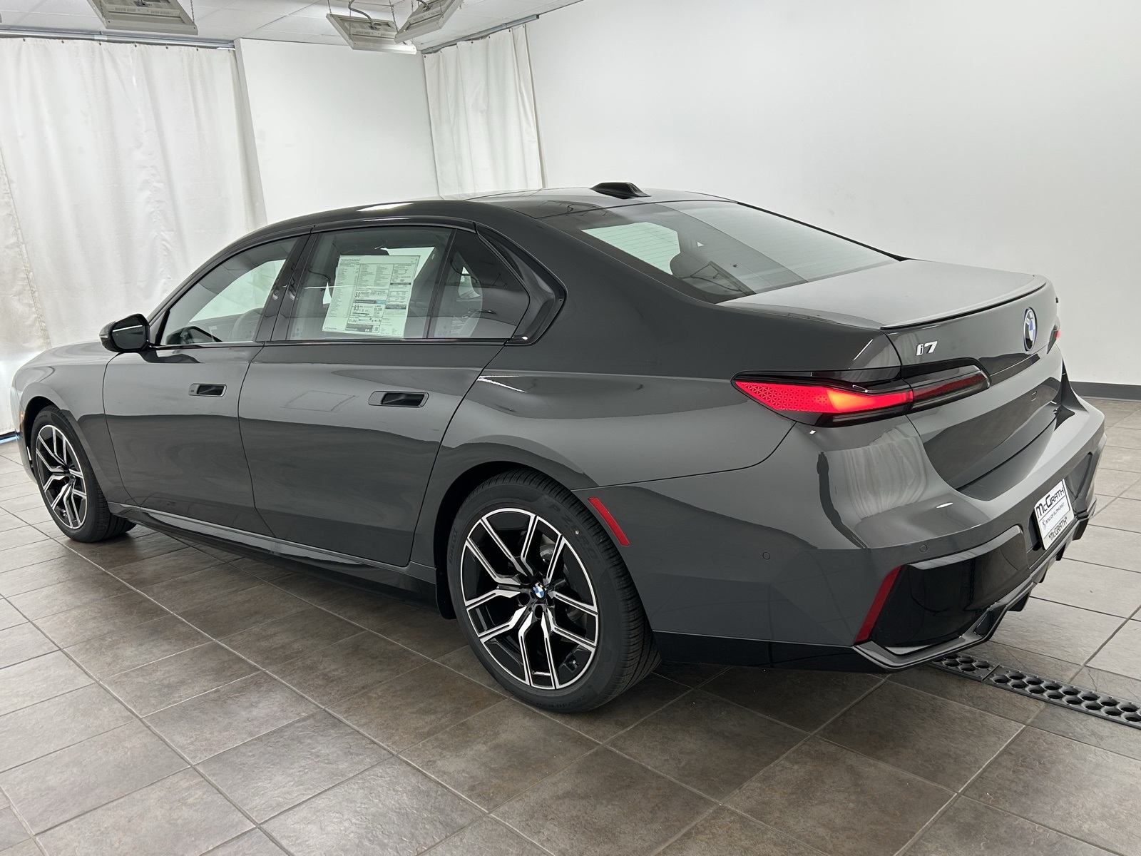 2026 Bmw i7 xDrive60 photo 3