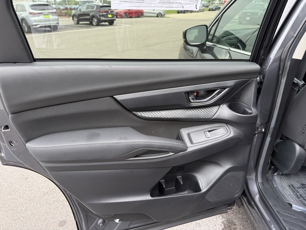 2024 Subaru Ascent Premium photo 29