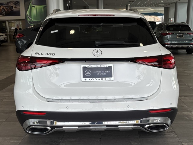 2026 Mercedes Benz GLC 300 photo 3
