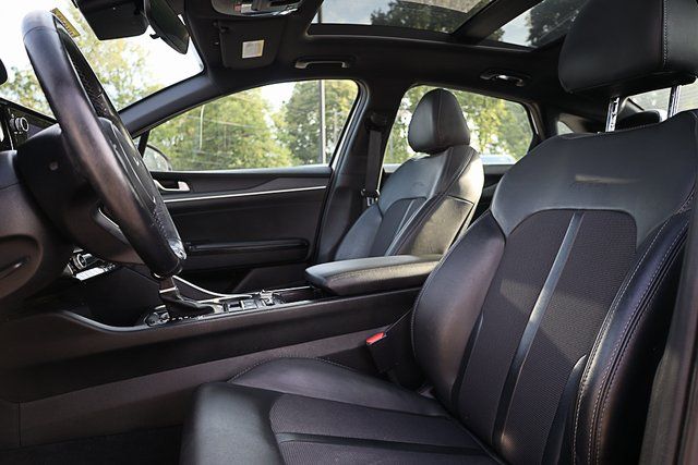 2023 Kia K5 GT-Line photo 11