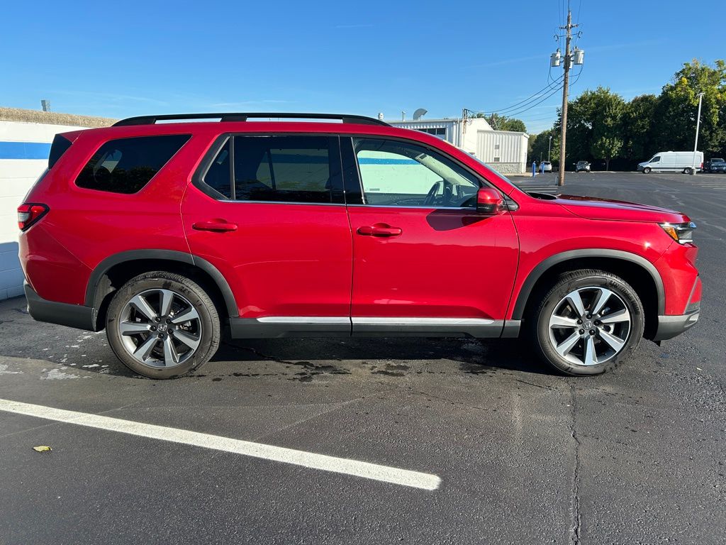 2024 Honda Pilot Elite photo 5