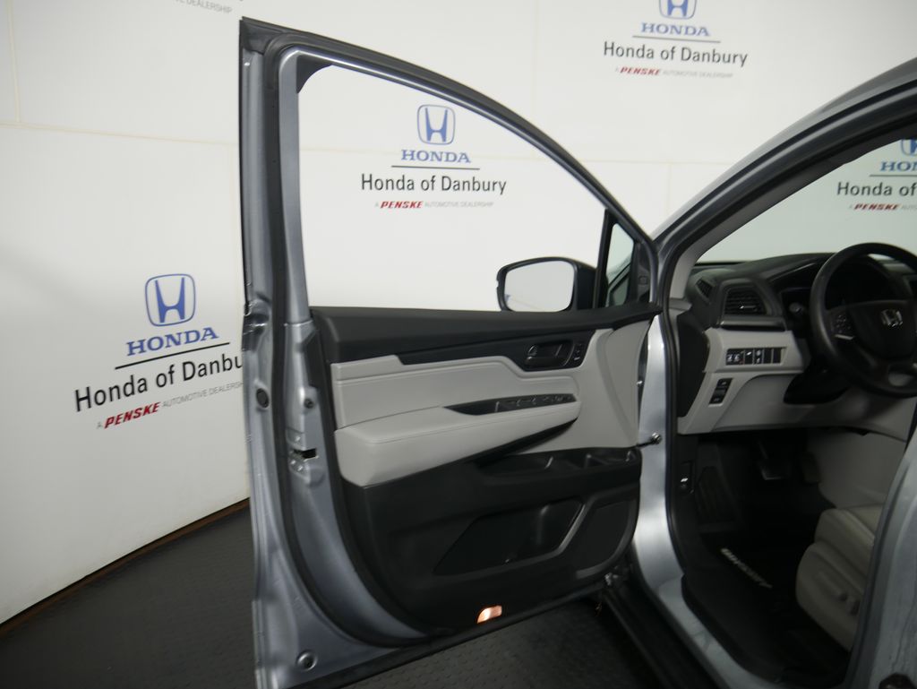 2023 Honda Odyssey EX-L photo 12