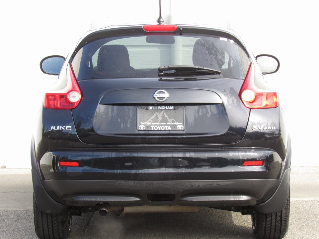 2013 Nissan Juke SV photo 4