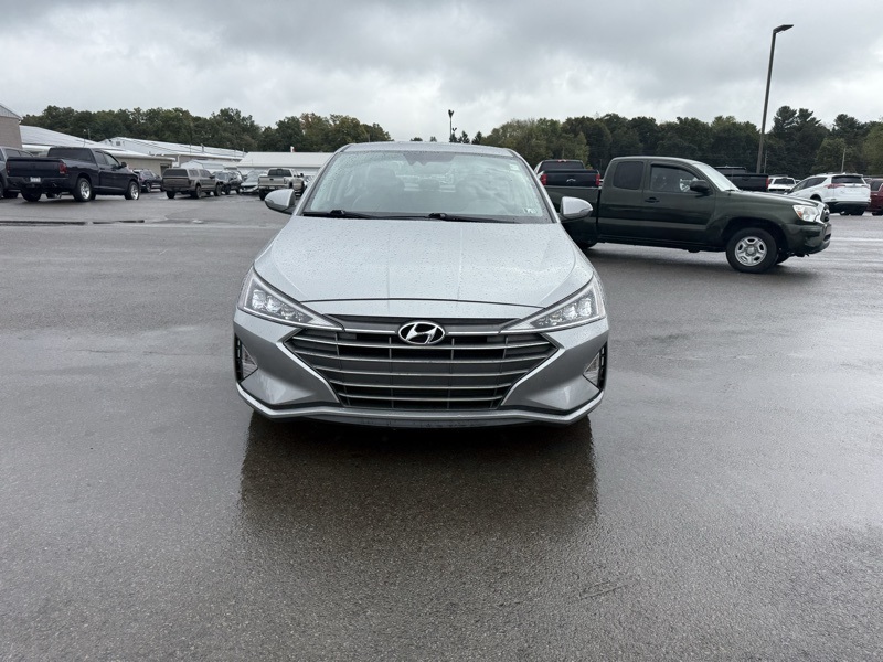 2020 Hyundai Elantra Limited photo 2