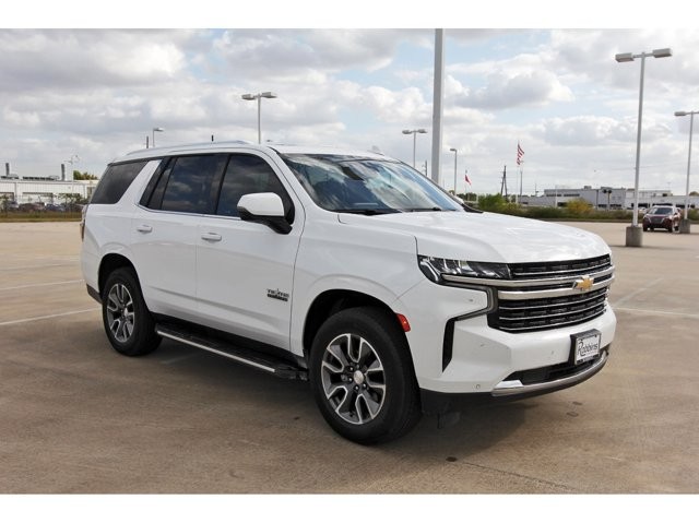 2022 Chevrolet Tahoe LT photo 2