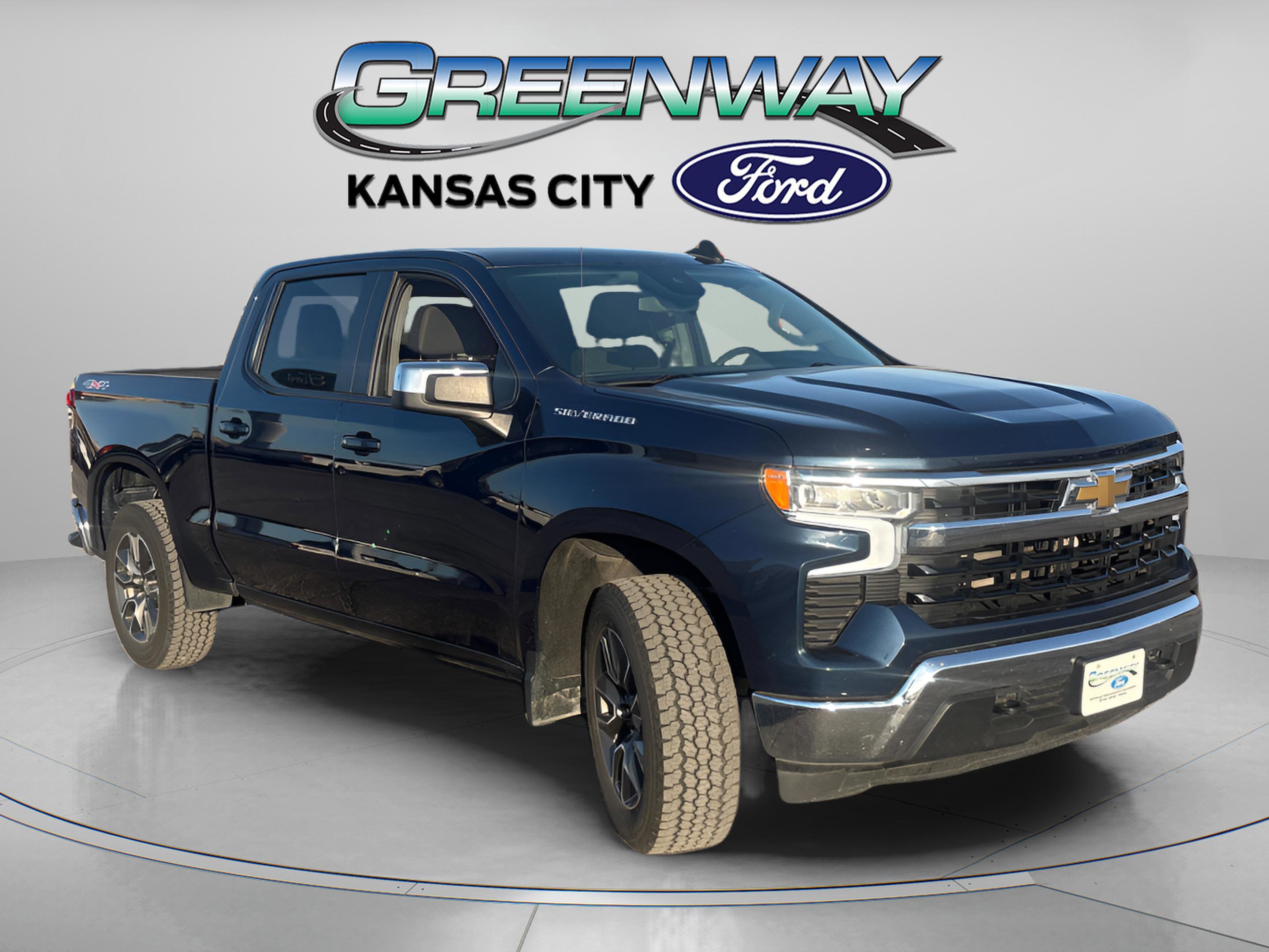 2022 Chevrolet Silverado 1500 LT's photo