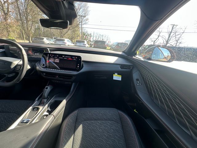 2025 Dodge Charger R/T photo 27