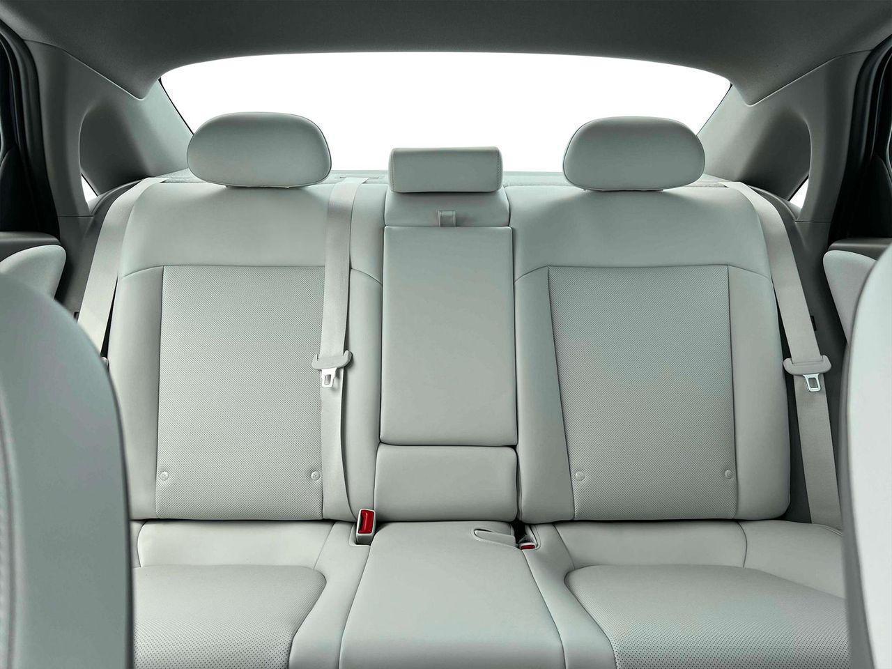 2025 Hyundai Ioniq 6 SEL photo 16