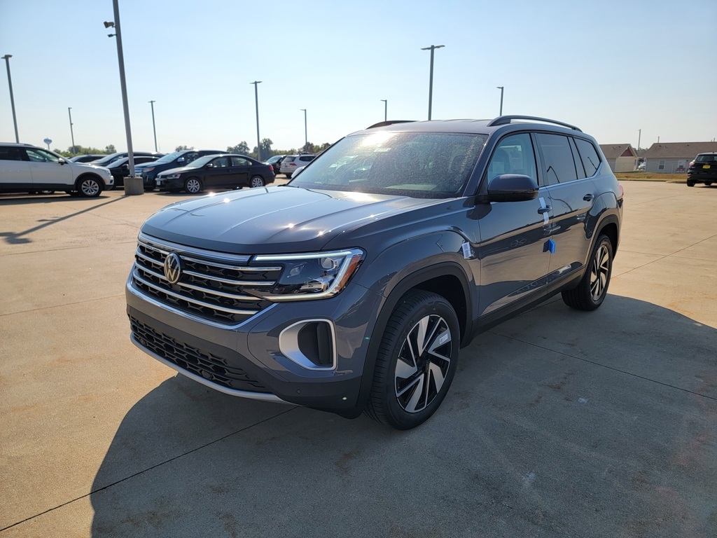 2026 Volkswagen Atlas SE Technology photo 6