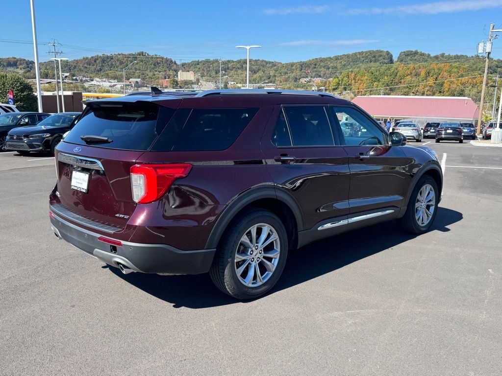 2023 Ford Explorer Limited photo 4