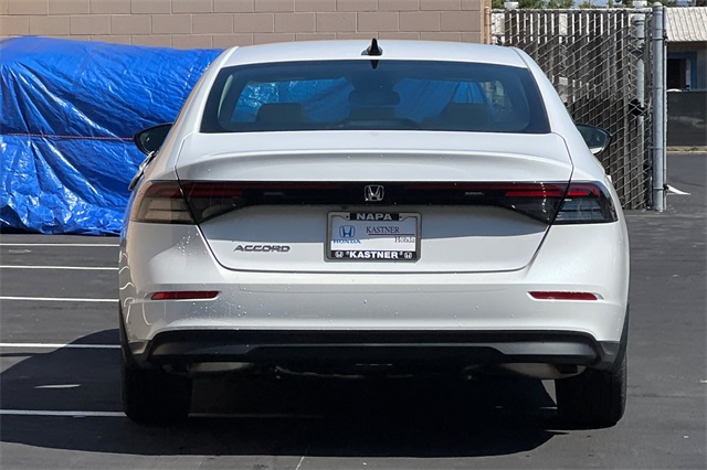 2025 Honda Accord 1.5T SE photo 4