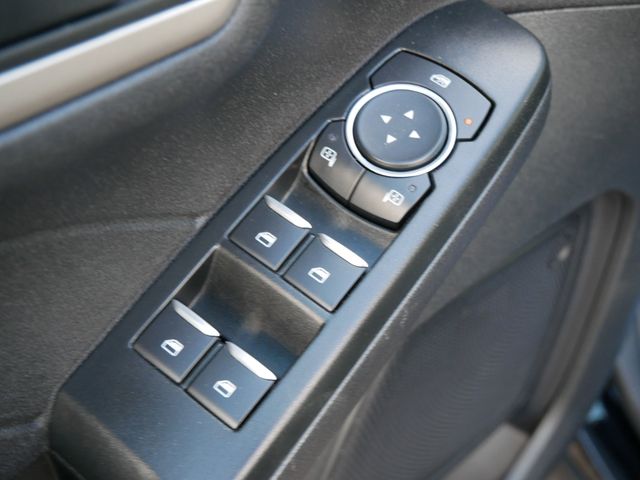 2022 Ford Escape SE photo 21