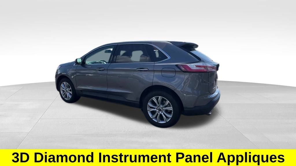 2024 Ford Edge Titanium photo 6