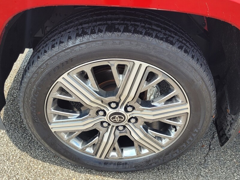 2024 Toyota Sequoia Capstone photo 16