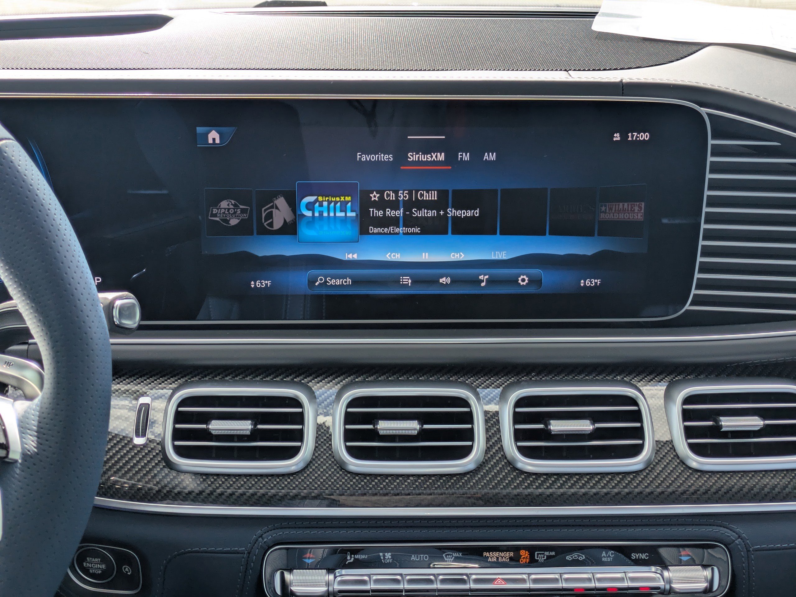 2025 Mercedes Benz GLS AMG 63 4MATIC photo 19