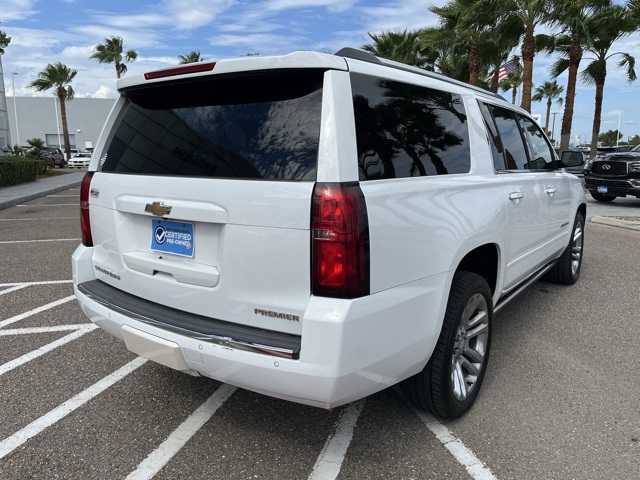 2019 Chevrolet Suburban Premier photo 4