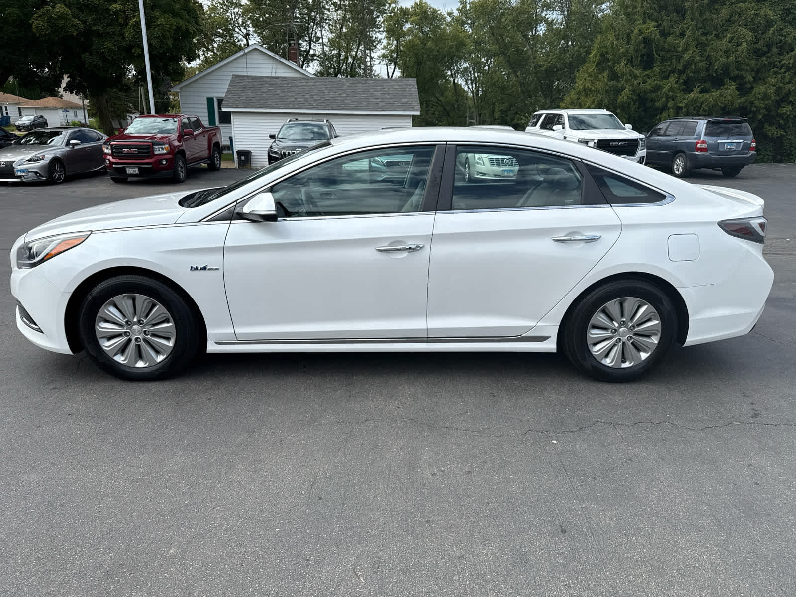 2016 Hyundai Sonata Hybrid SE photo 5