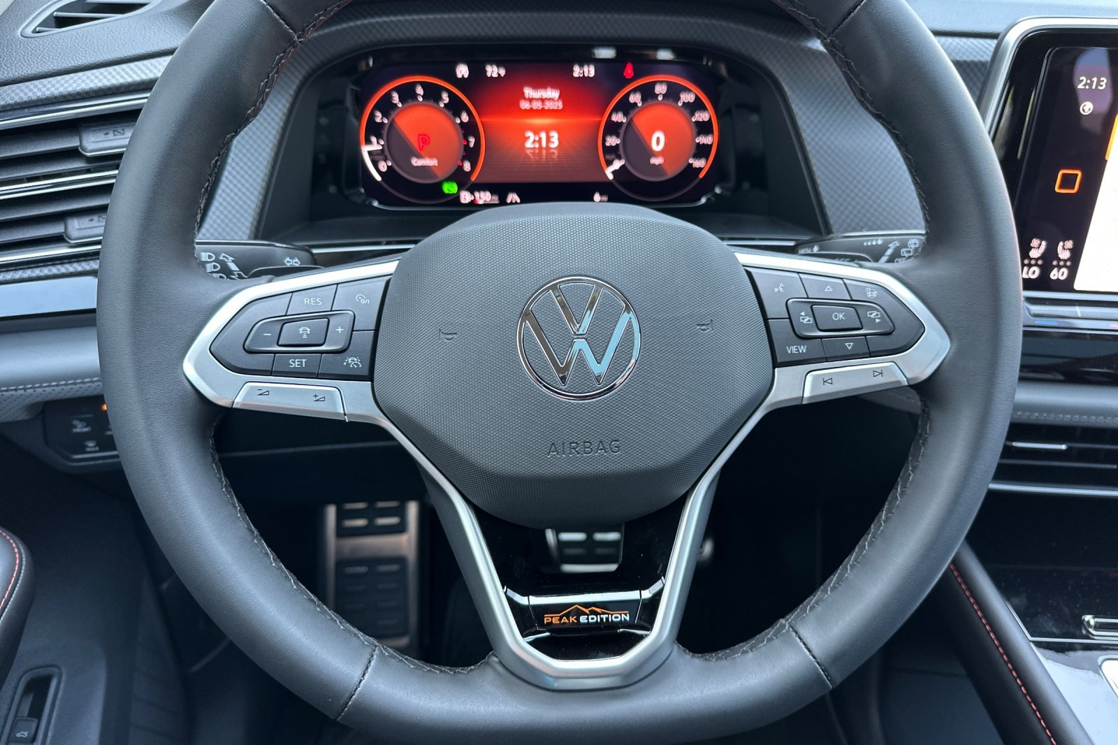 2025 Volkswagen Atlas Peak Edition SE photo 21