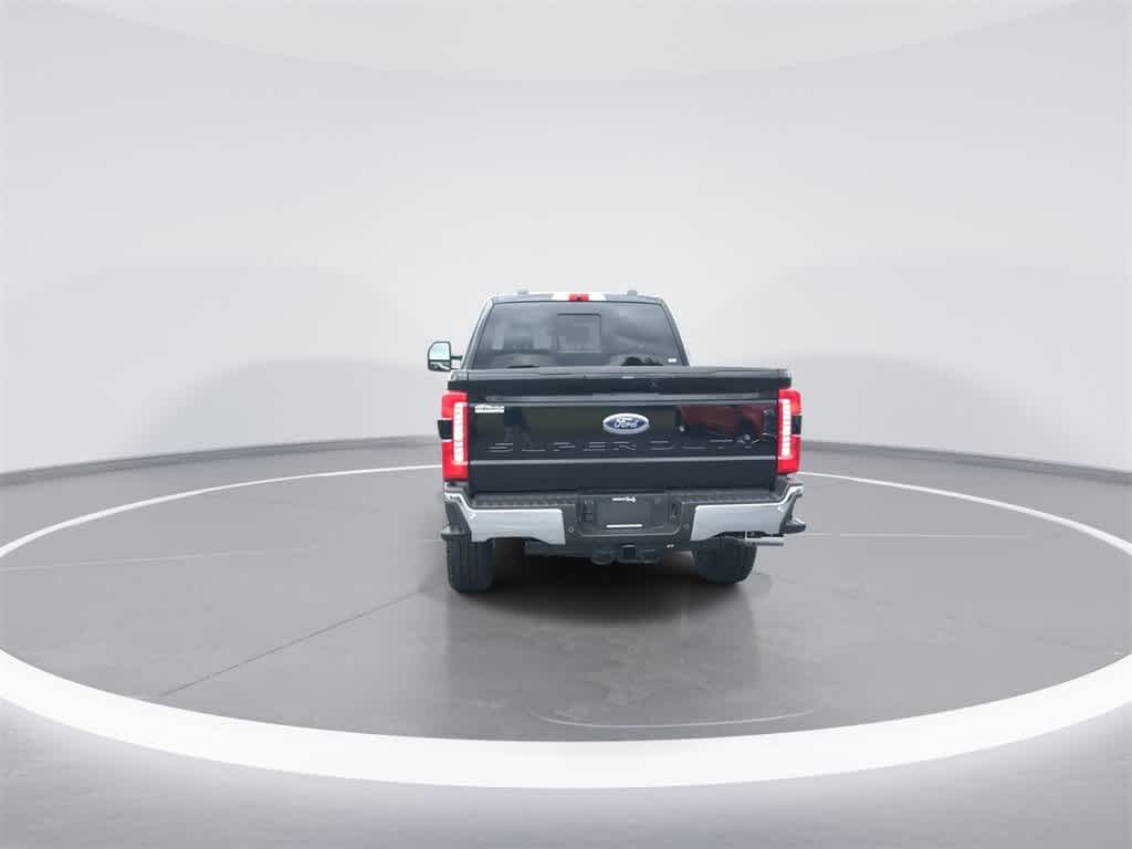 2025 Ford F-250 Lariat photo 6
