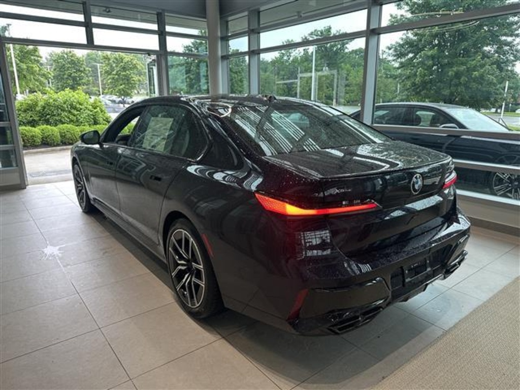2025 Bmw 760i 760i xDrive photo 4