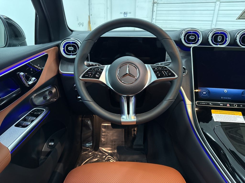 2026 Mercedes Benz GLC 300 photo 18
