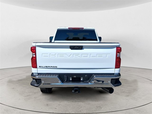 2025 Chevrolet Silverado 2500HD photo 4