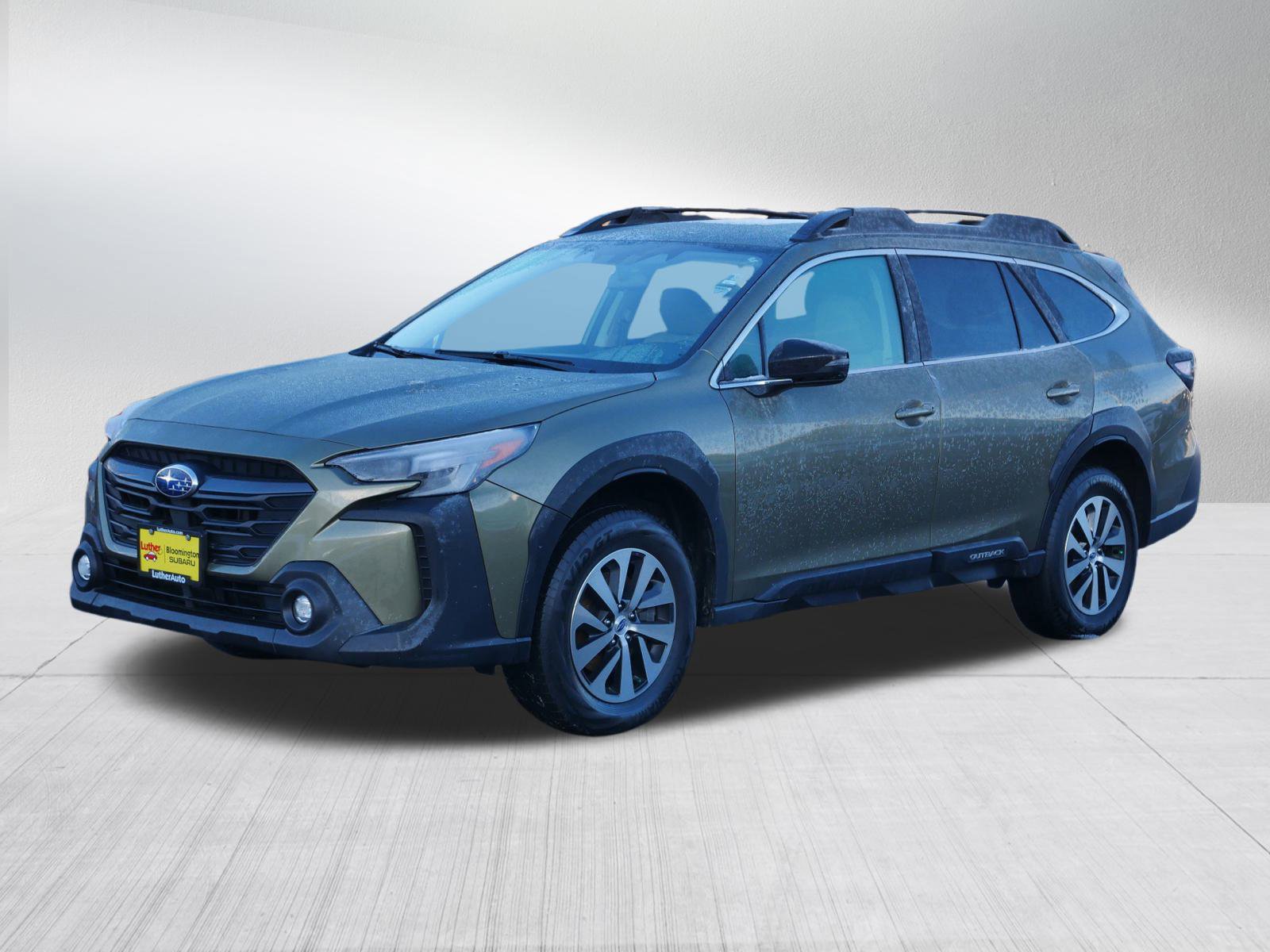 2023 Subaru Outback Premium's photo