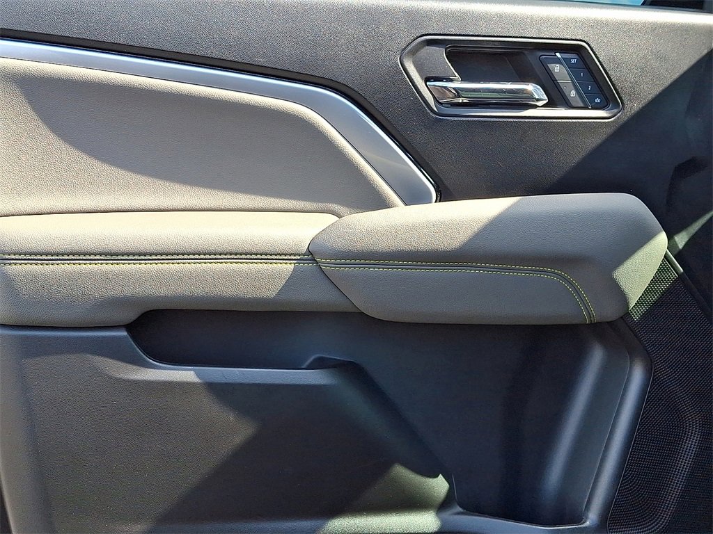 2024 Chevrolet Colorado ZR2 photo 12