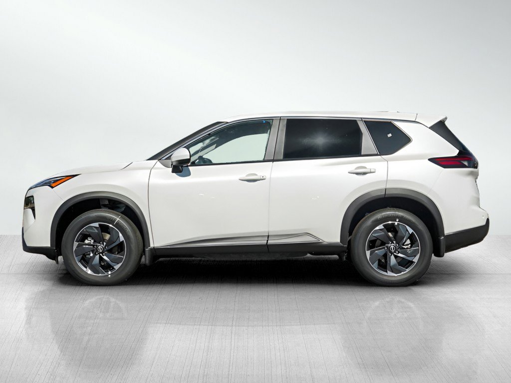 2026 Nissan Rogue SV photo 2