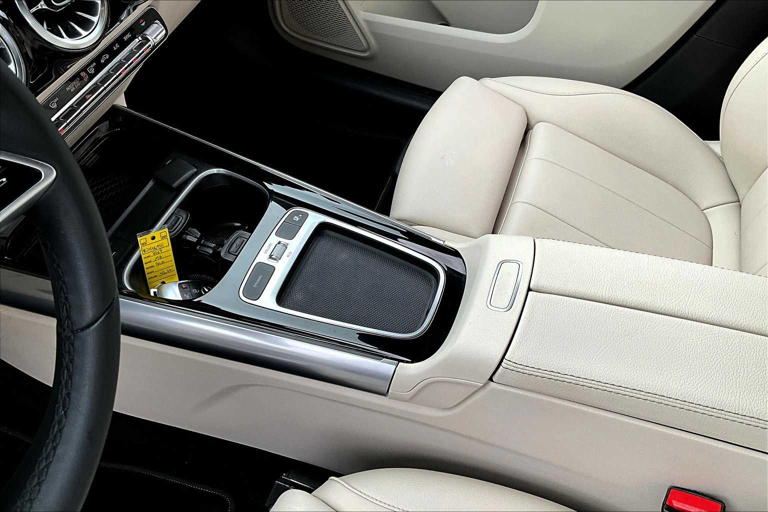 2024 Mercedes Benz GLA 250 4MATIC photo 13