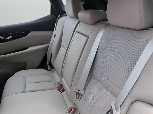 2021 Nissan Rogue Sport SL photo 30