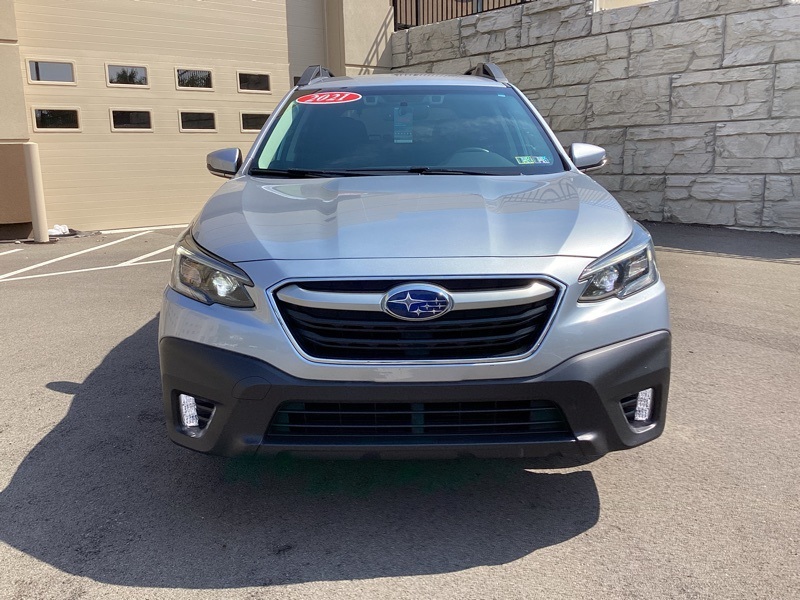 2021 Subaru Outback Premium photo 2