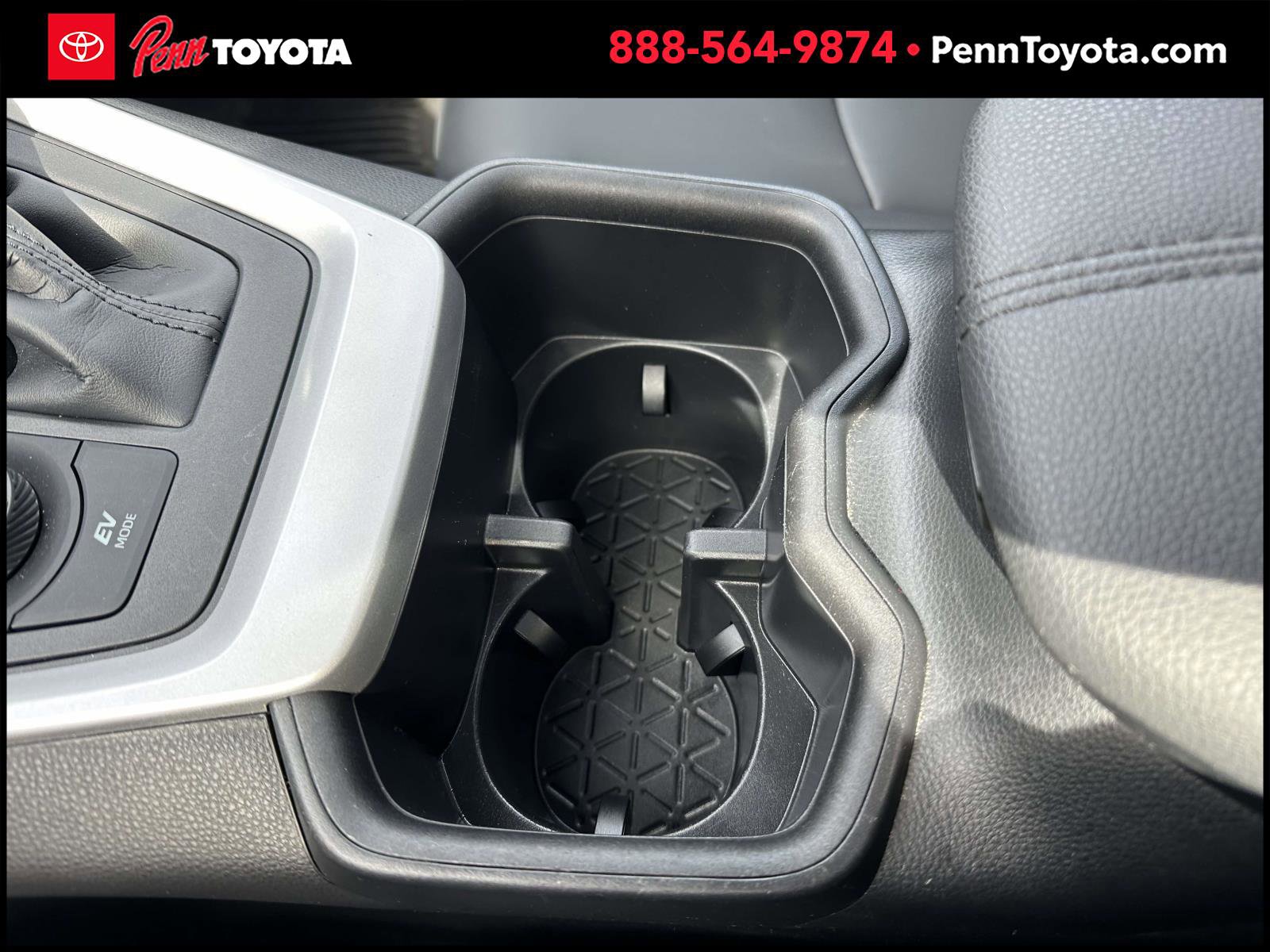 2023 Toyota RAV4 Hybrid XLE Premium photo 27