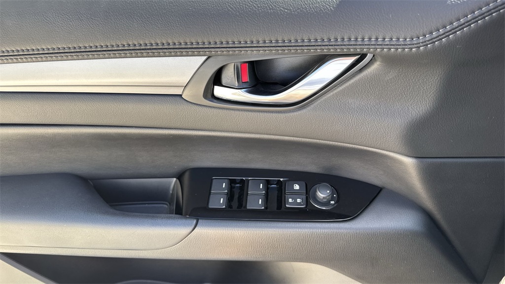 2023 Mazda CX-5 2.5 Select photo 40