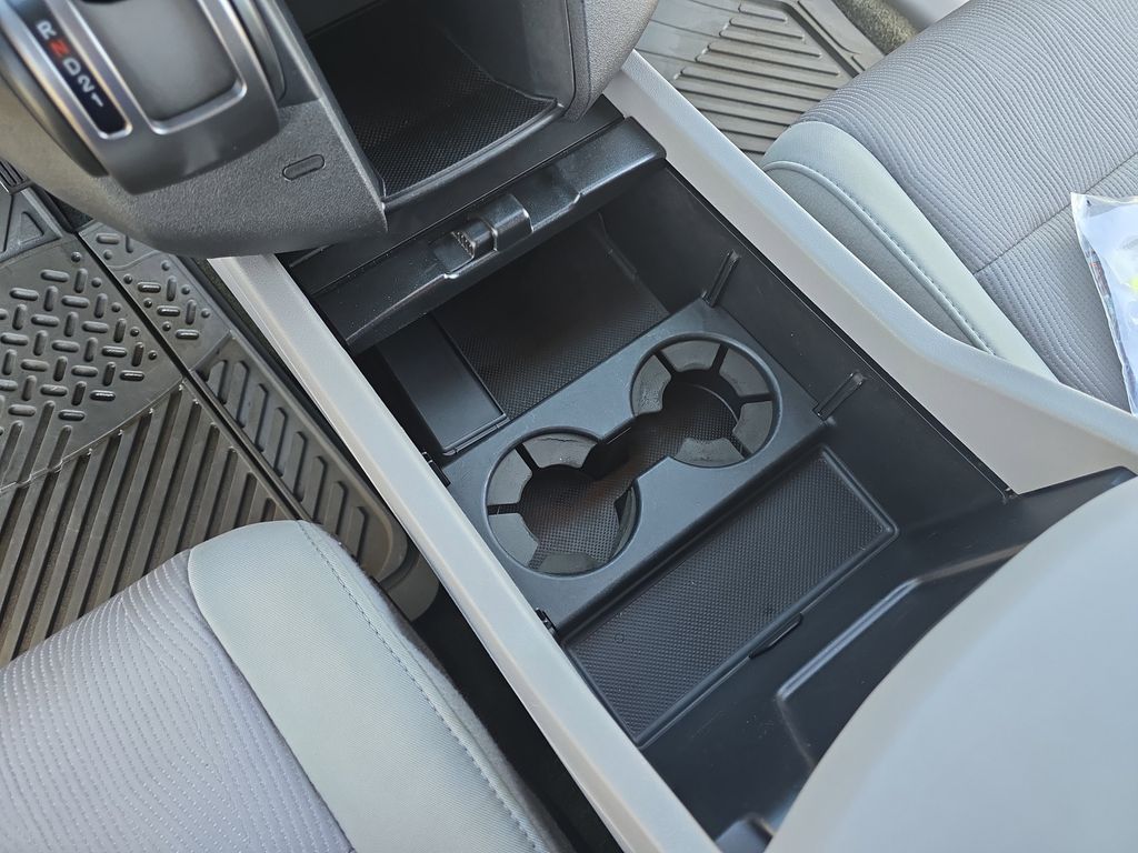 2015 Honda Pilot EX photo 21