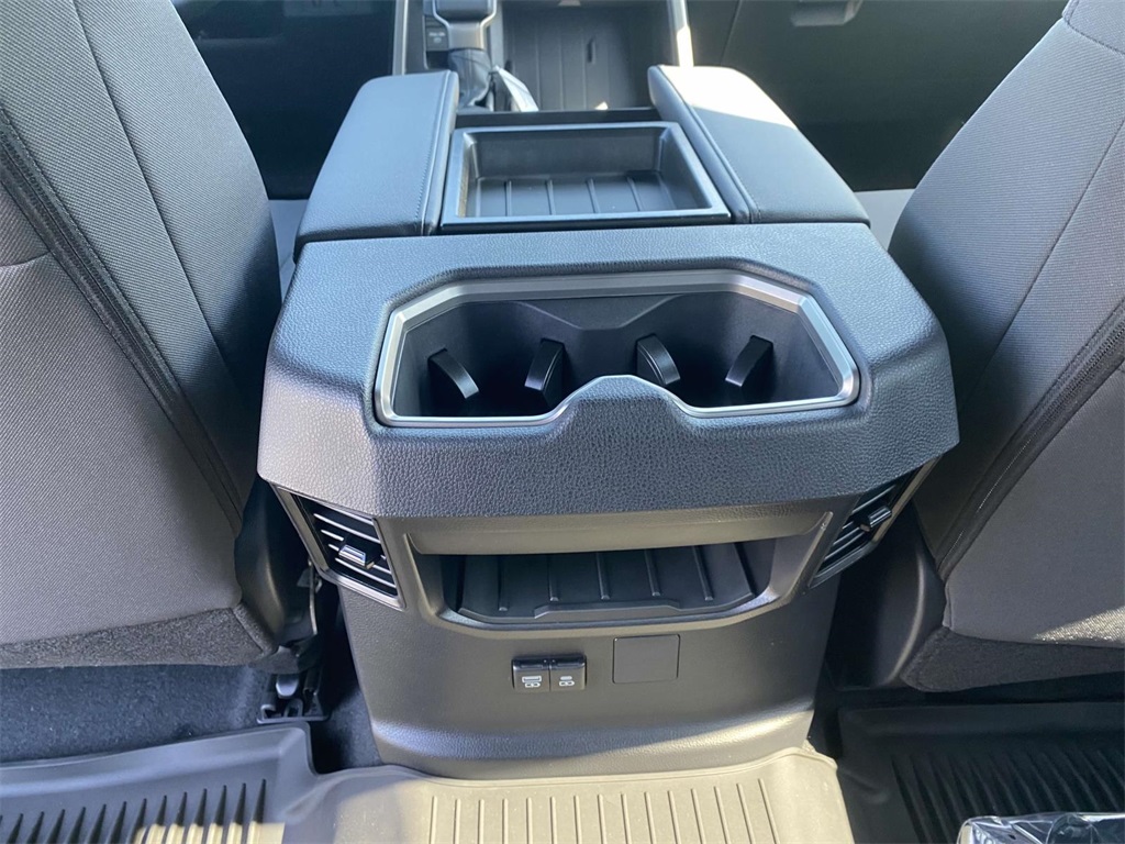 2026 Toyota Tundra SR5 CrewMax photo 9