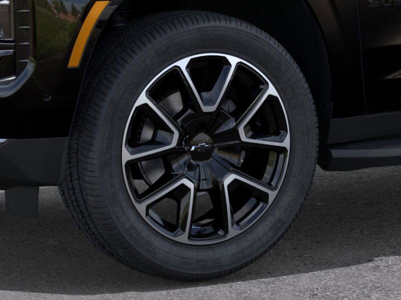 2026 Chevrolet Suburban RST photo 8
