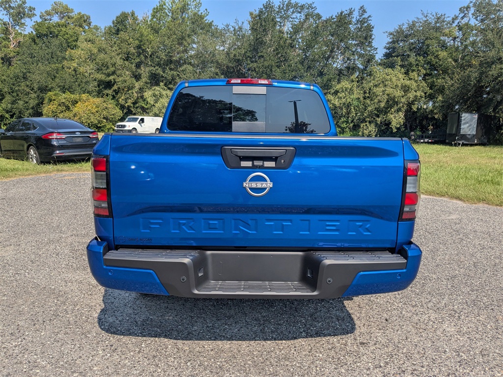 2026 Nissan Frontier SV photo 4