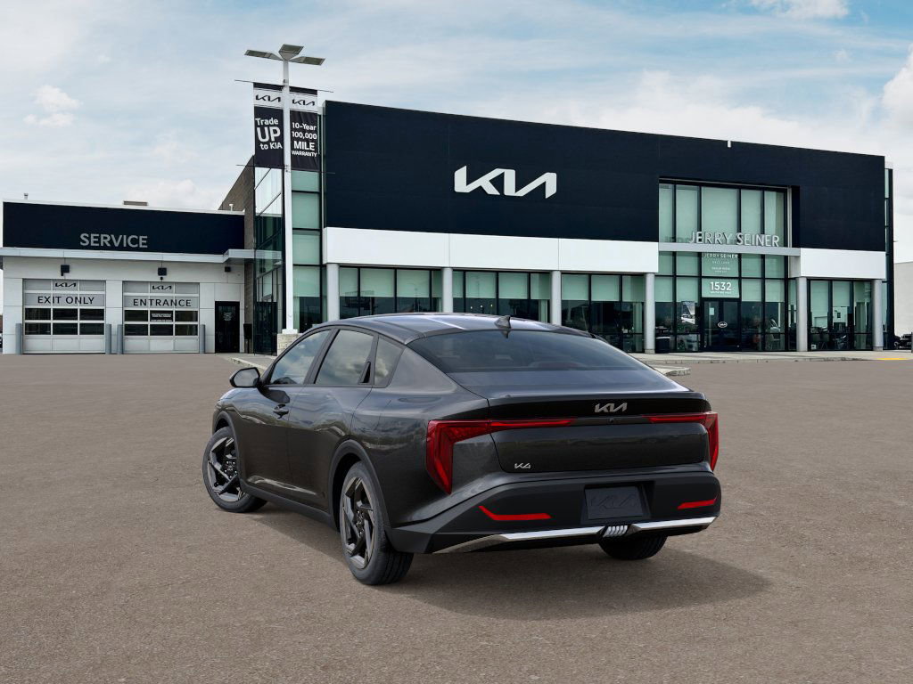 2025 Kia K4 EX photo 4