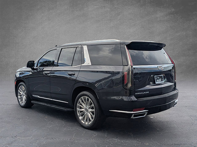 2024 Cadillac Escalade Sport photo 2