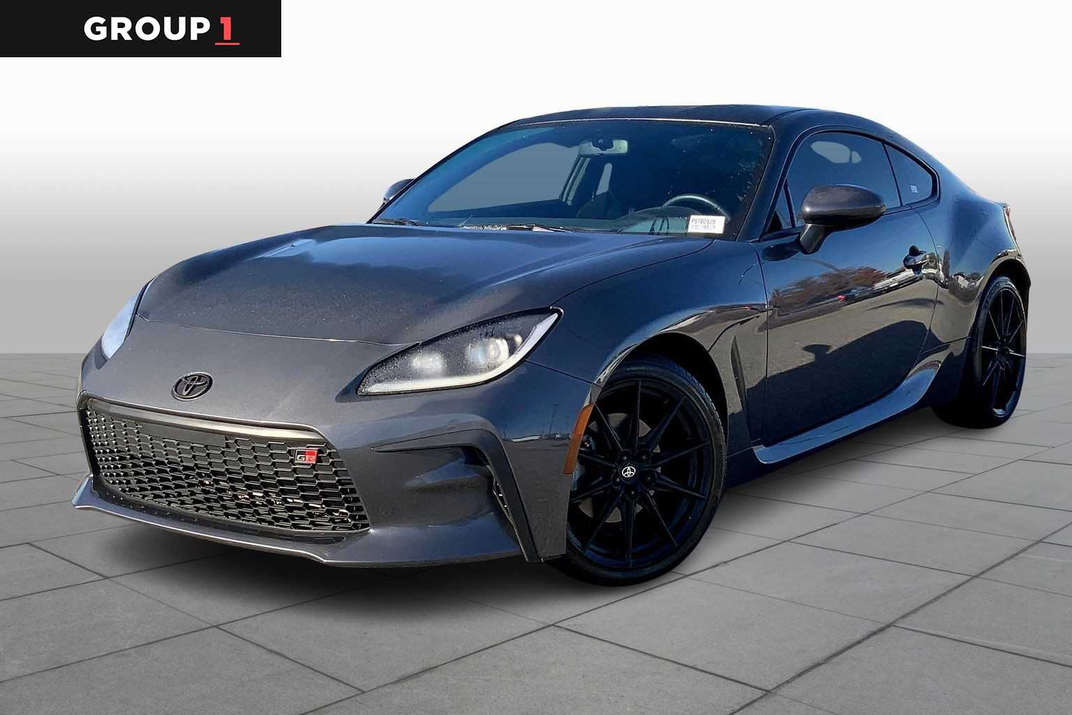 2023 Toyota GR86 Premium's photo