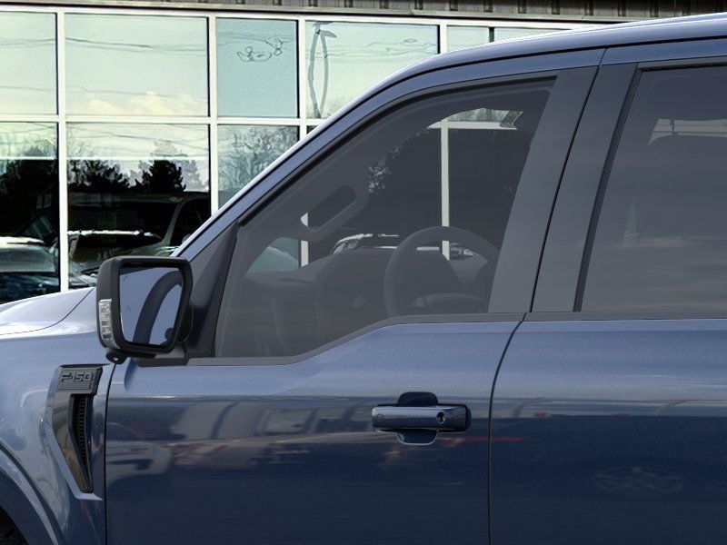 2025 Ford F-150 XLT photo 18