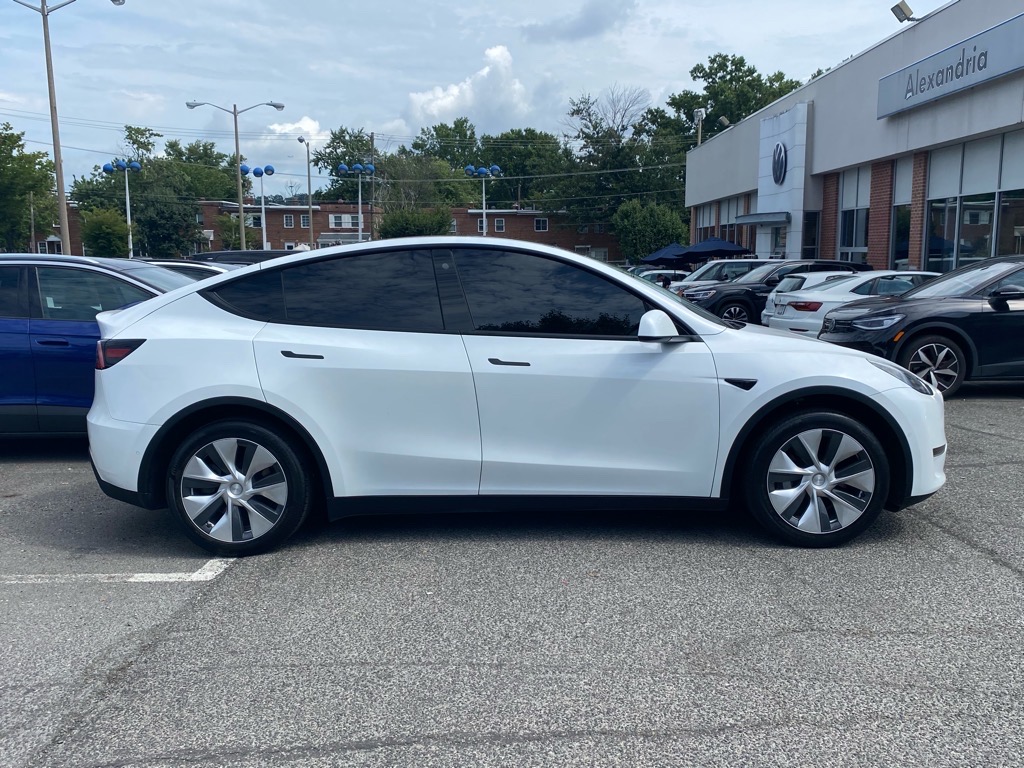 Used 2021 Tesla Model Y Standard Range with VIN 5YJYGDED5MF103519 for sale in Alexandria, VA