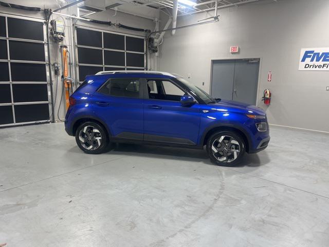 2026 Hyundai Venue SEL's photo