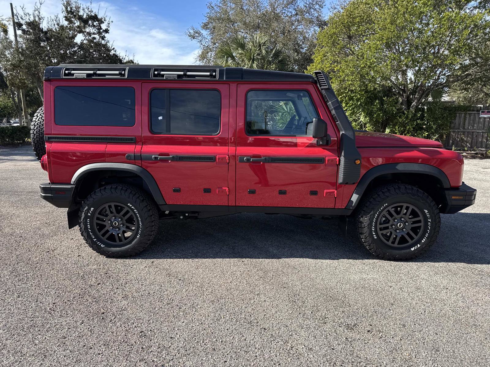 2025 Ineos Grenadier photo 4